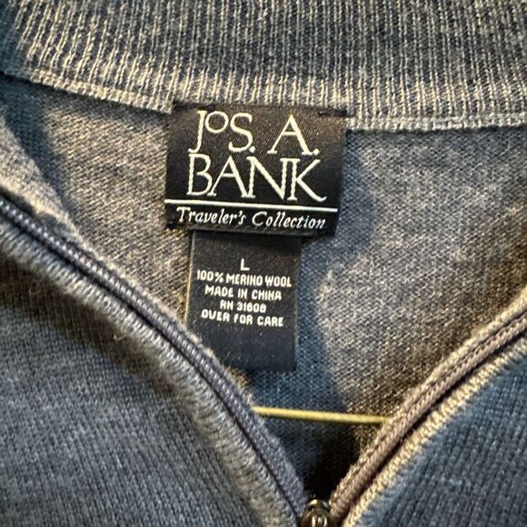 JOS A BANK Traveler 100% Merino Wool Sweater Size Large Gray 1/4 Zip - Picture 2 of 7